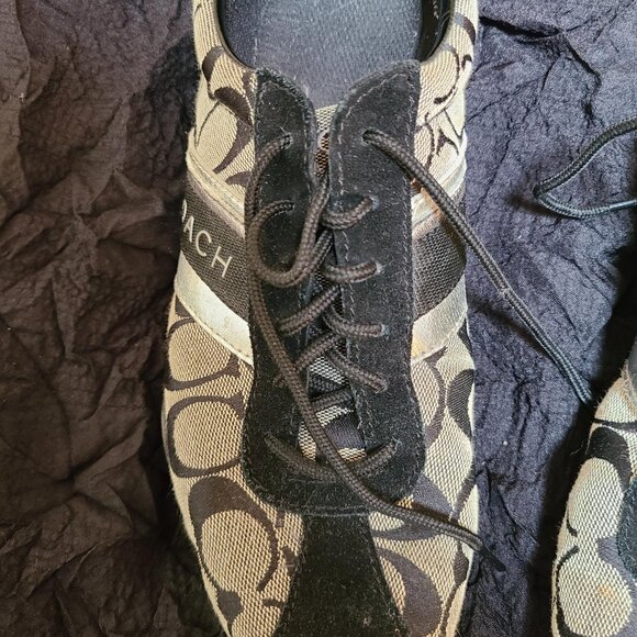 Coach Women's Sz 8 classic black, tan, silver sneakers ... worn once - Picture 6 of 7
